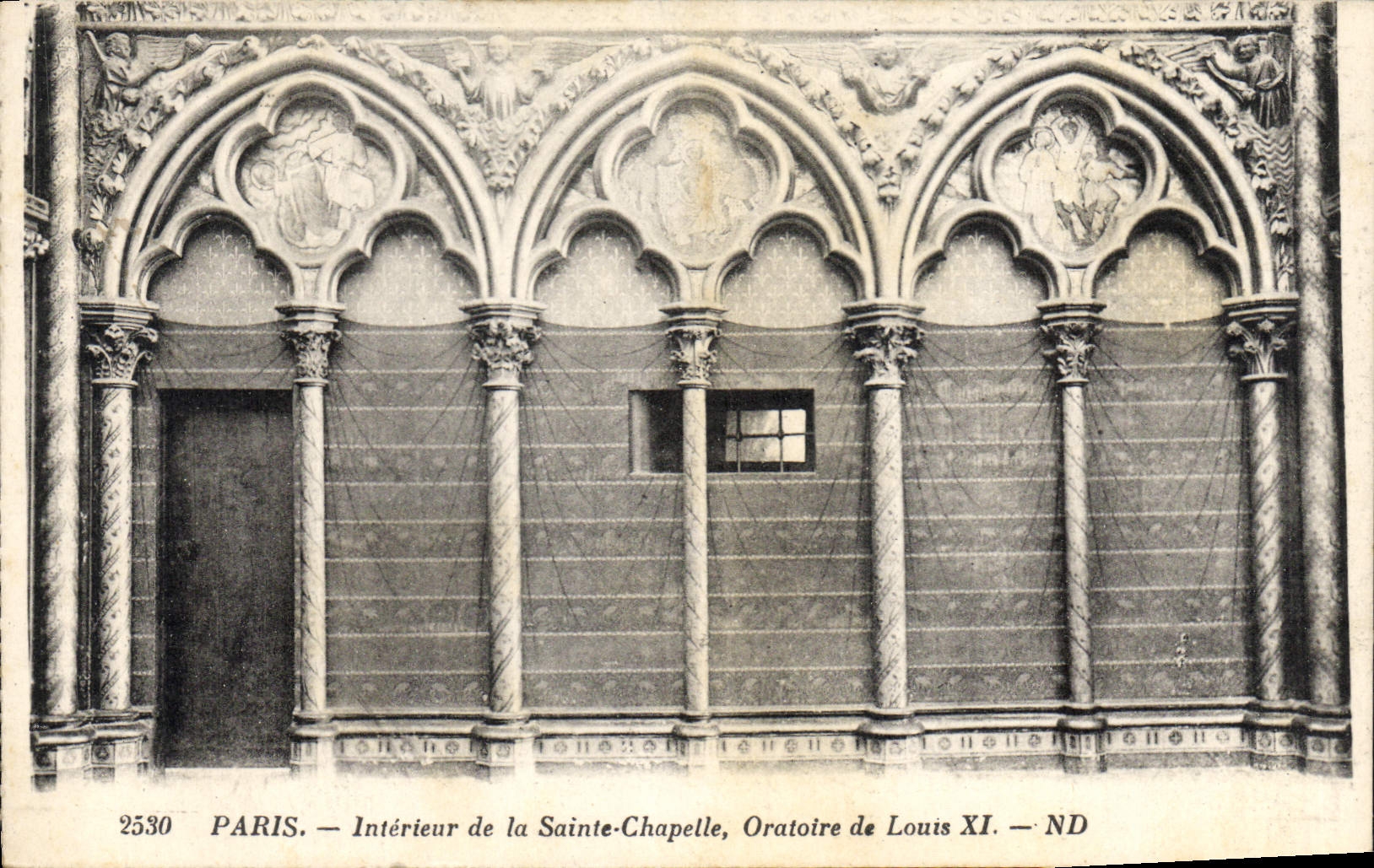 CPA Paris Interieur de la Sainte Chapelle Oratoire de Louis XI
