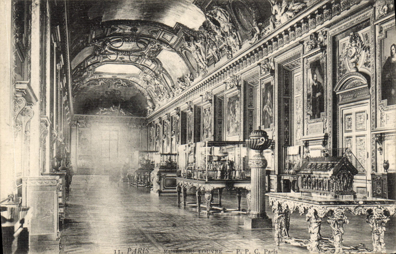 CPA Paris Musee du Louvre 