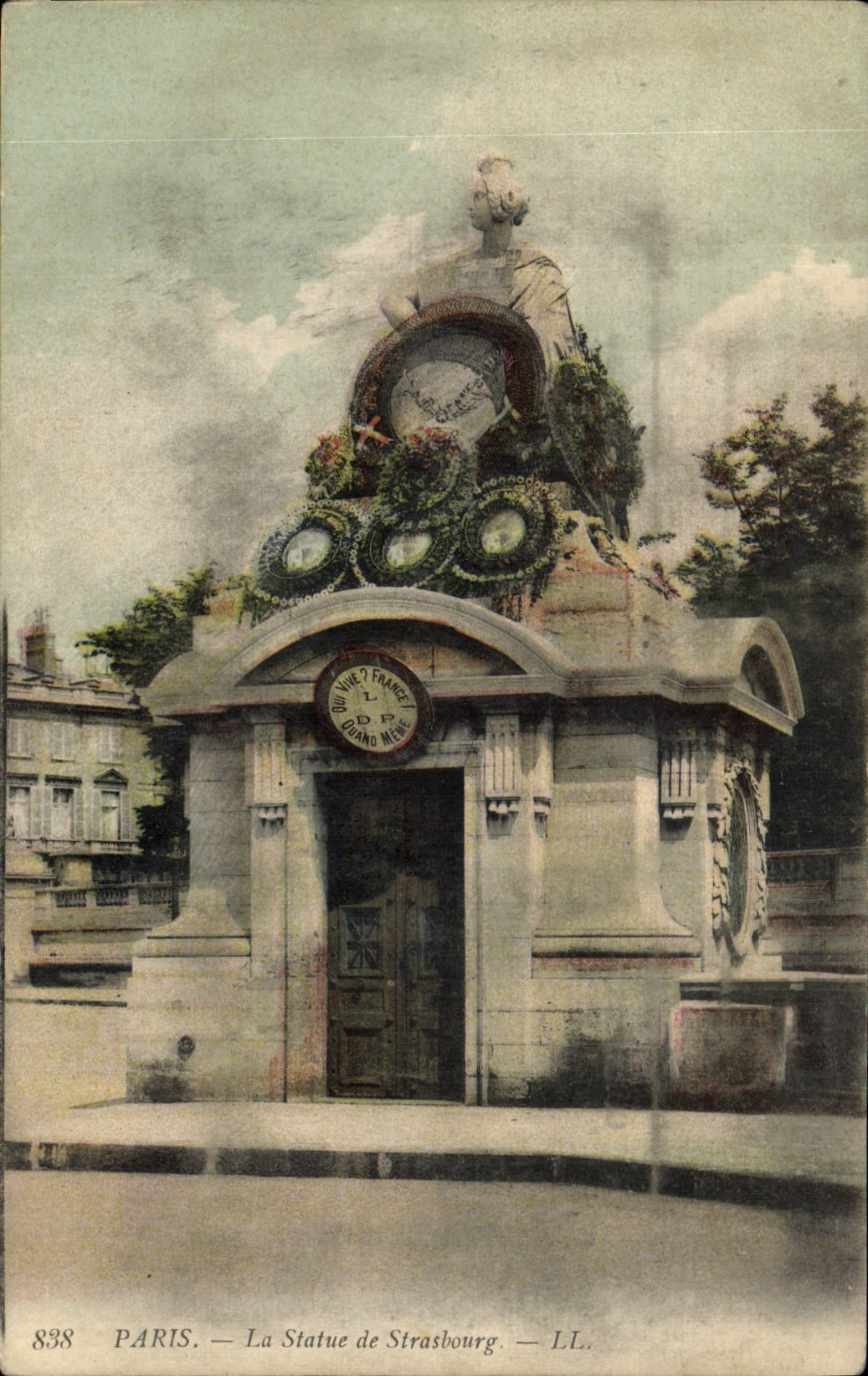 CPA Paris La Statue de Strasbourg