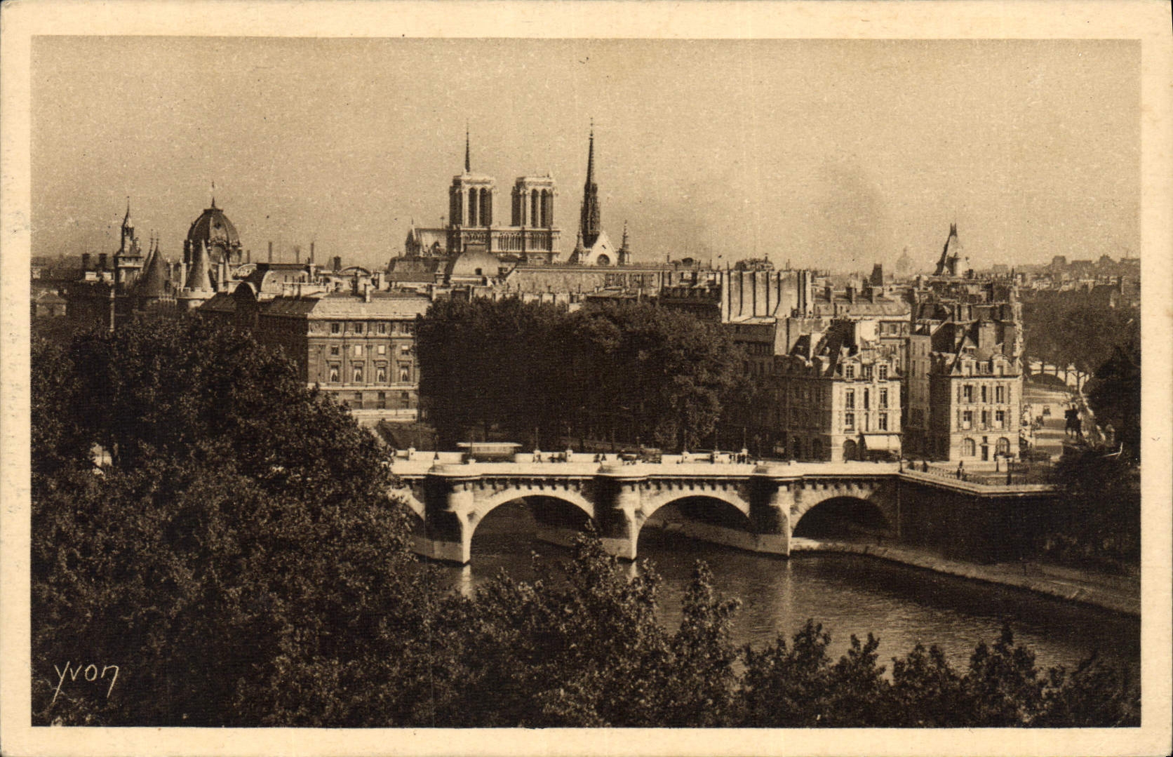 CPA Paris La Cite et le Pont Neuf 
