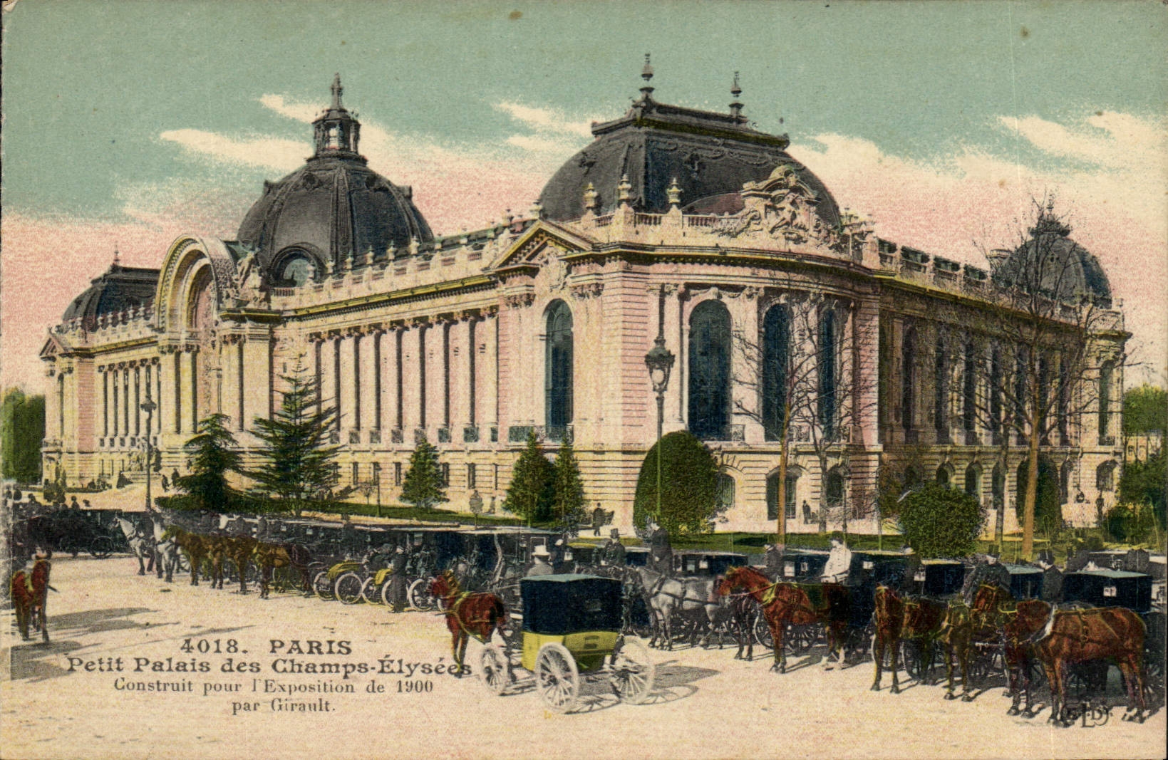 CPA Paris Petit Palais des Champs Elysees 