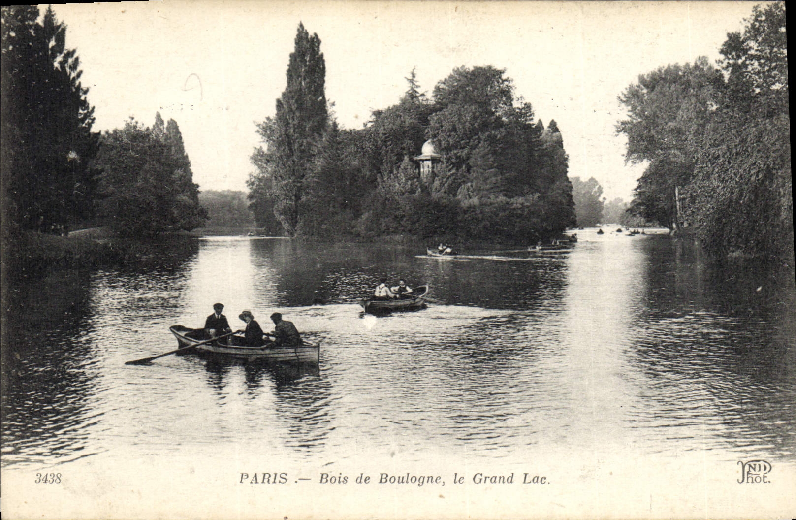 CPA Paris Bois de Boulogne le Grand Lac