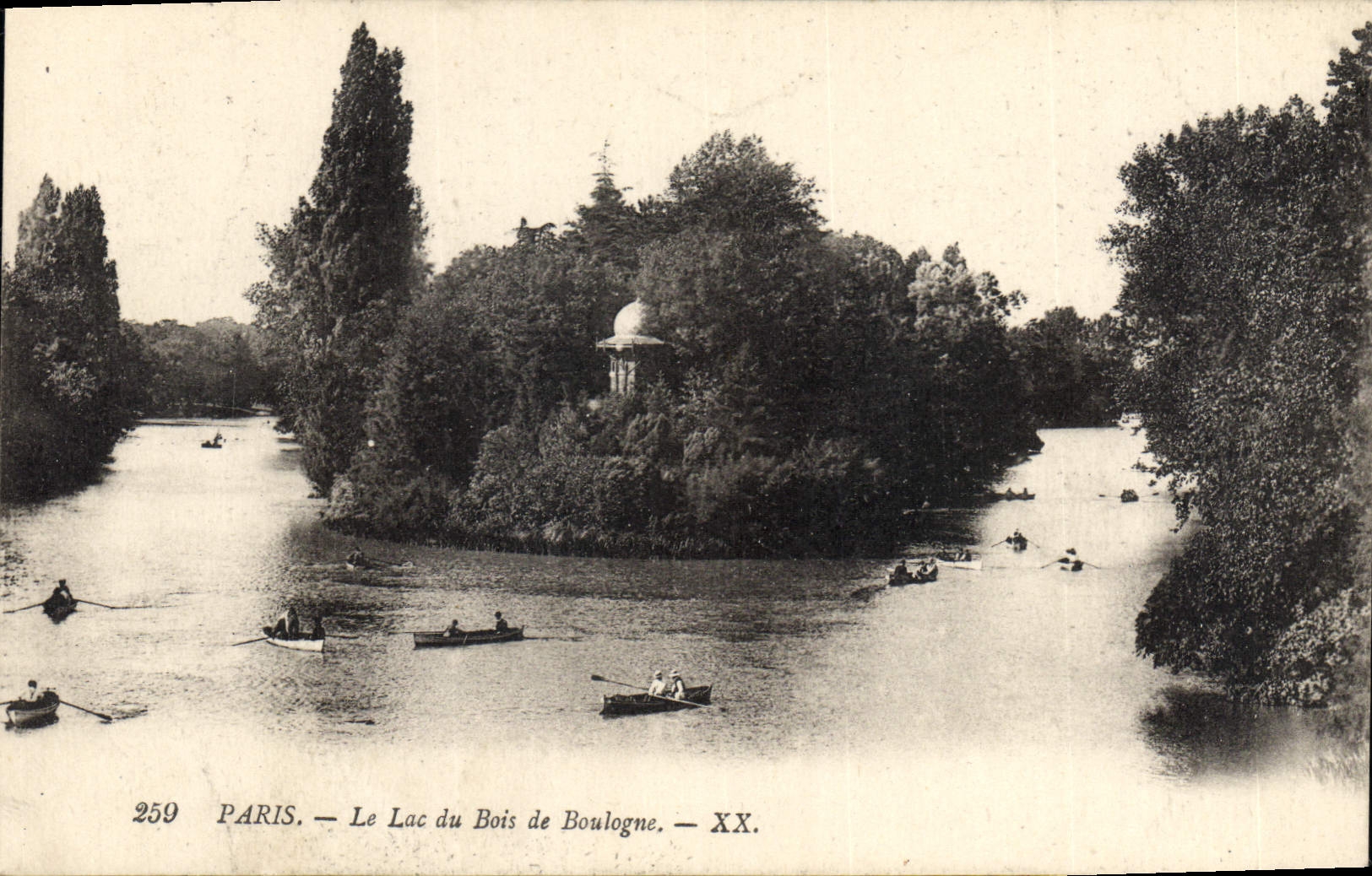 CPA Paris Le Lac du Bois de Boulogne