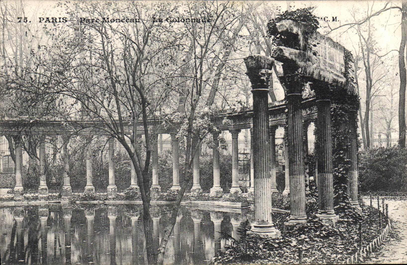 CPA Paris Parc Monceau La Colonnade 