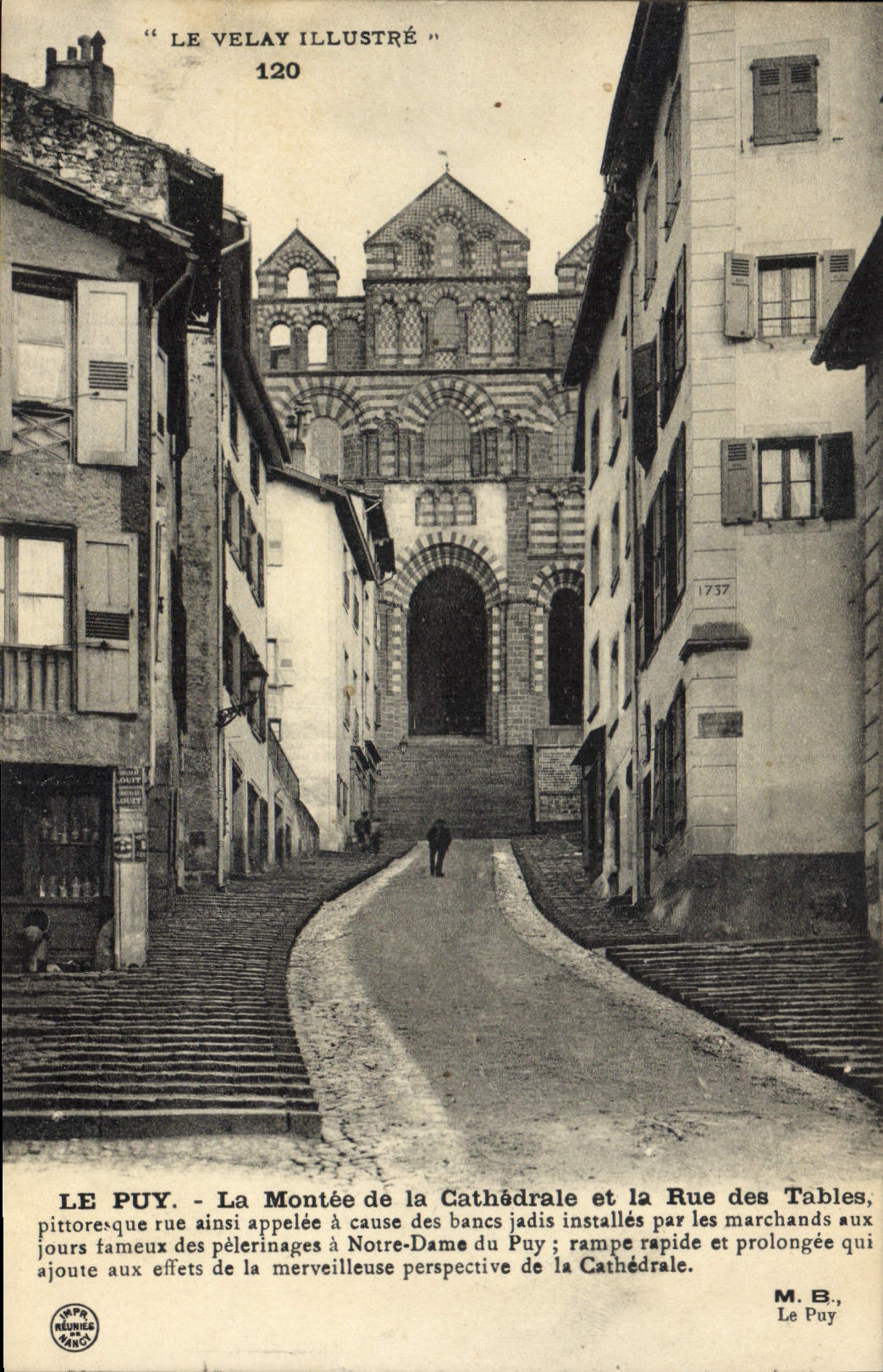CPA Le Puy La Montee de la Cathedrale et la Rue des Tables 