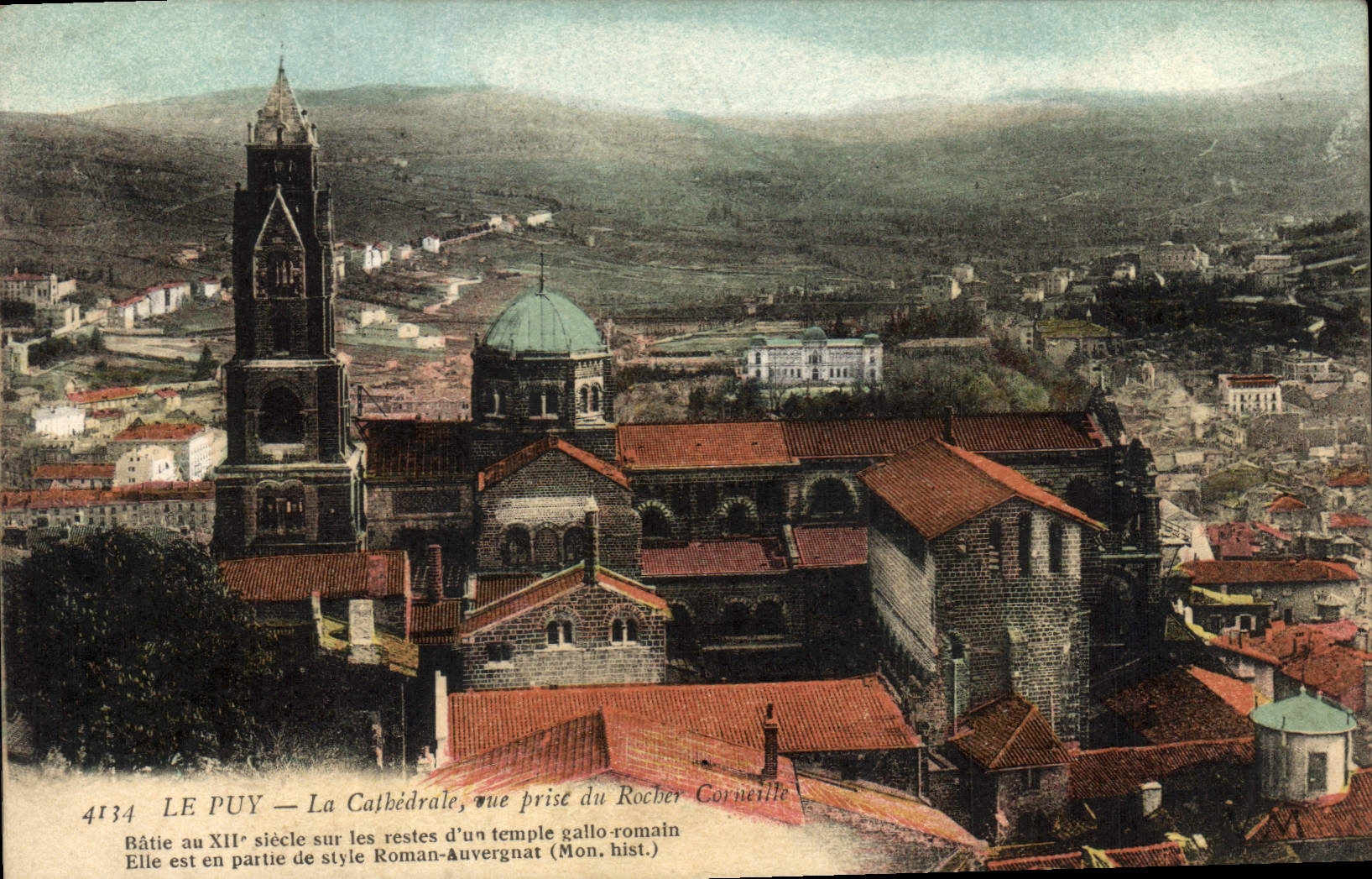 CPA Le Puy La Cathedrale vue prise du Rocher Corneille 