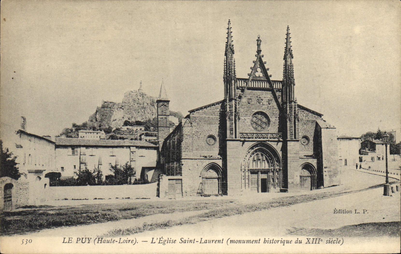 CPA Le Puy Haute Loire L'Eglise Saint Laurent monument historique du XIII siecle