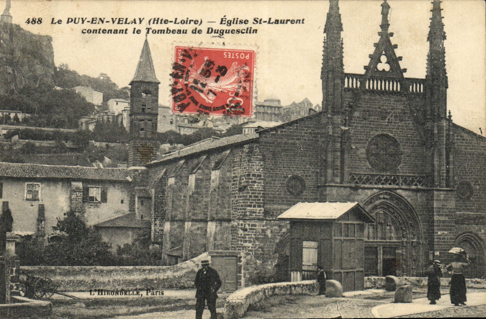 CPA Le Puy en Velay Hte Loire Eglise St Laurent contenant le Tombeau de Duguesclin