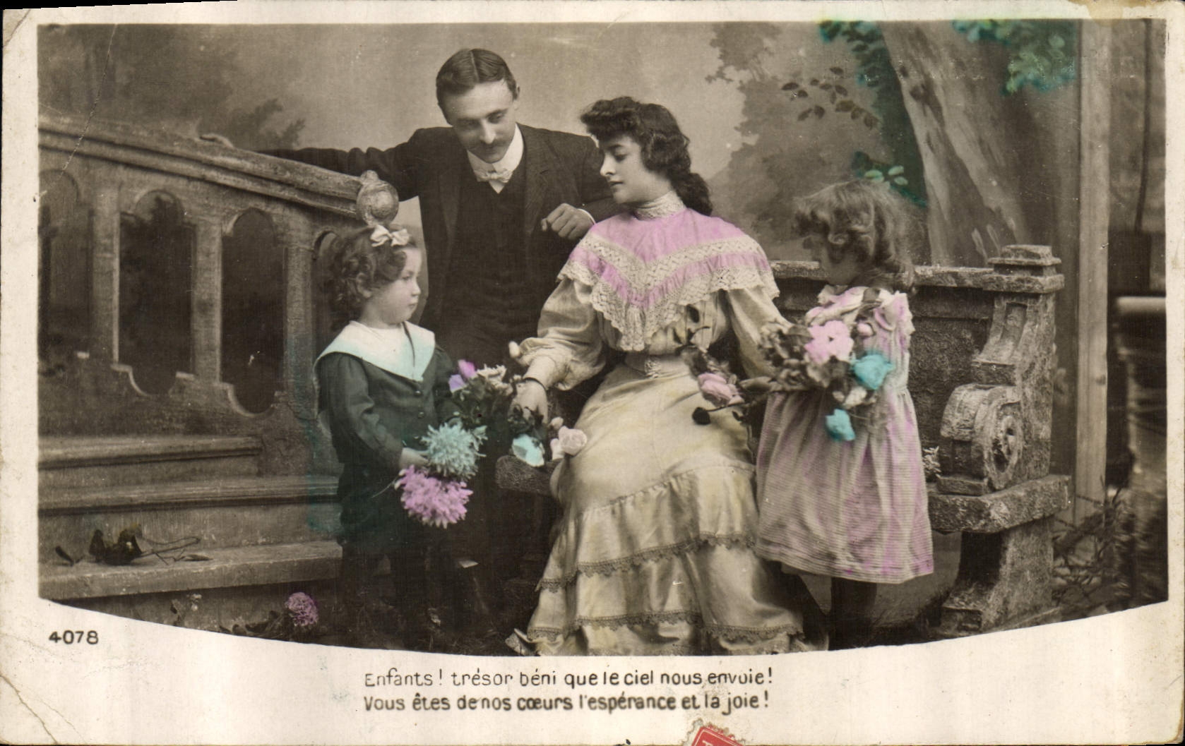 CPA Enfants tresor beni que le ciel nous envoie Femme