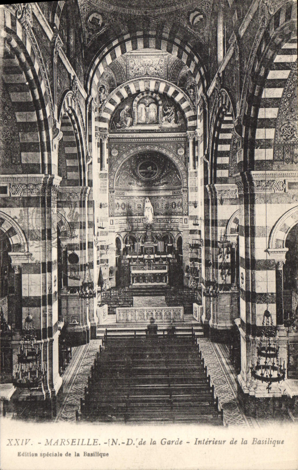 CPA Marseille ND de la Garde Interieur de la Basilique 