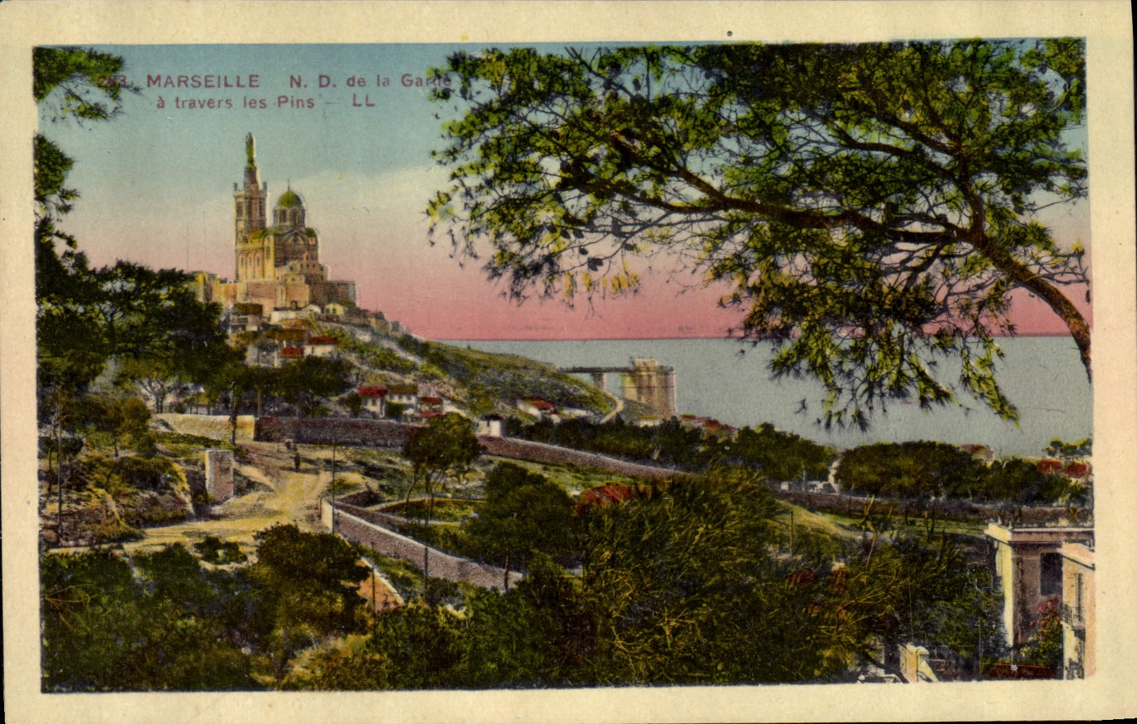 CPA Marseille Notre Dame de la Garde a Travers les Pins 