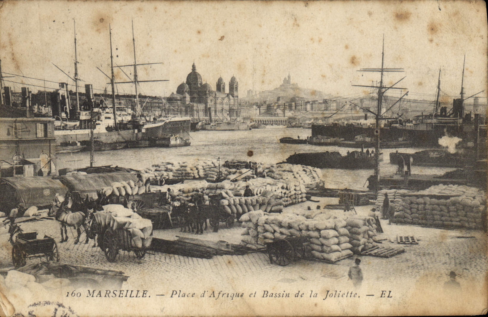 CPA Marseille Place d'Afrique et Bassin de la Joliette 