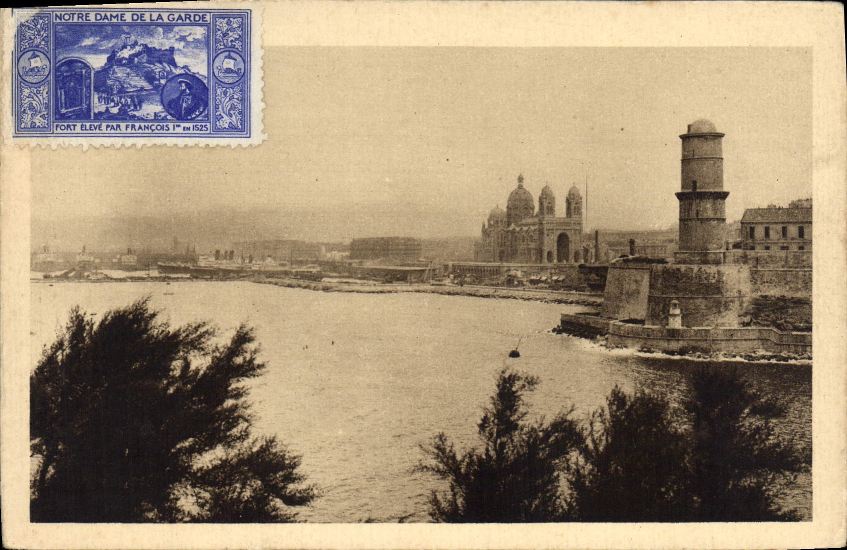 CPA Marseille La Cathedrale Fort St Jean 