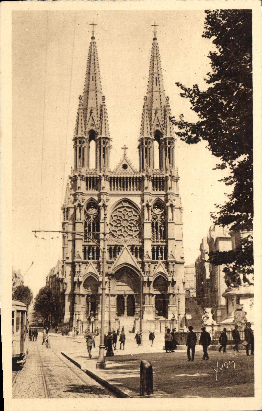 CPA Marseille Bouches du Rhone L'Eglise Saint Vincent de Paul 