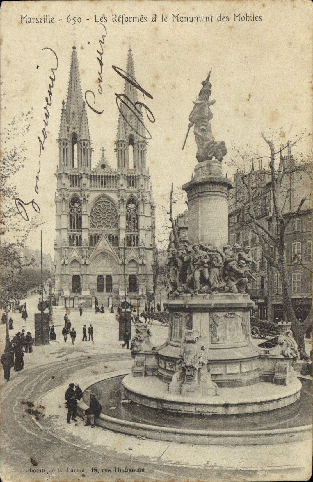 CPA Marseille Les Reformes et le Monument des Mobiles