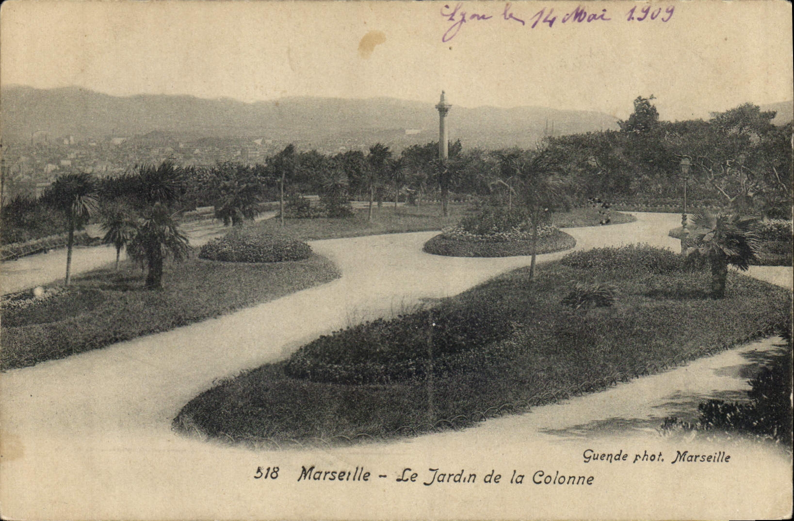 CPA Marseille Le Jardin de la Colonne 