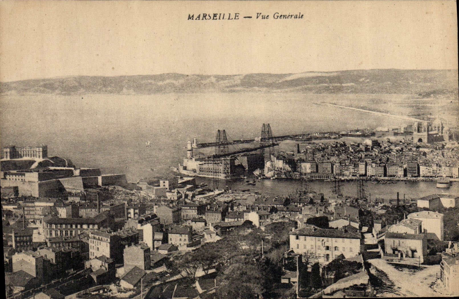 CPA Marseille Vue generale 