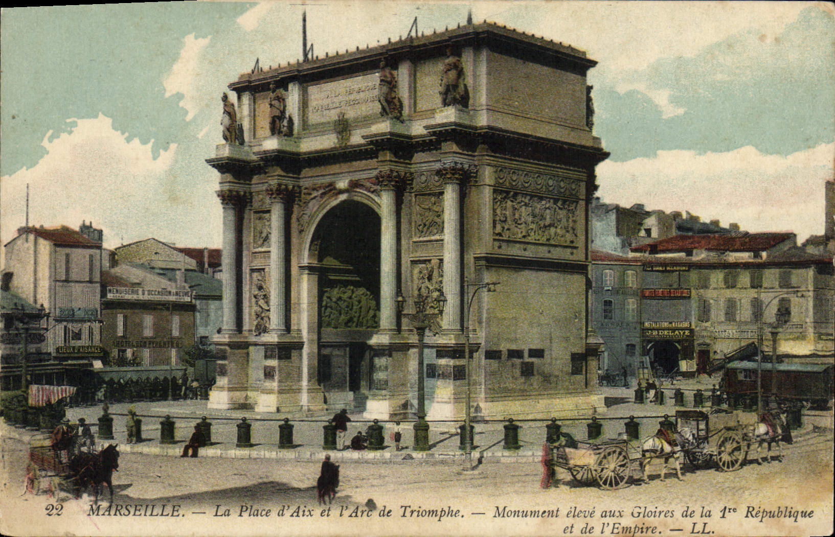 CPA Marseille La Place d'Aix et l'Arc de Triomphe 