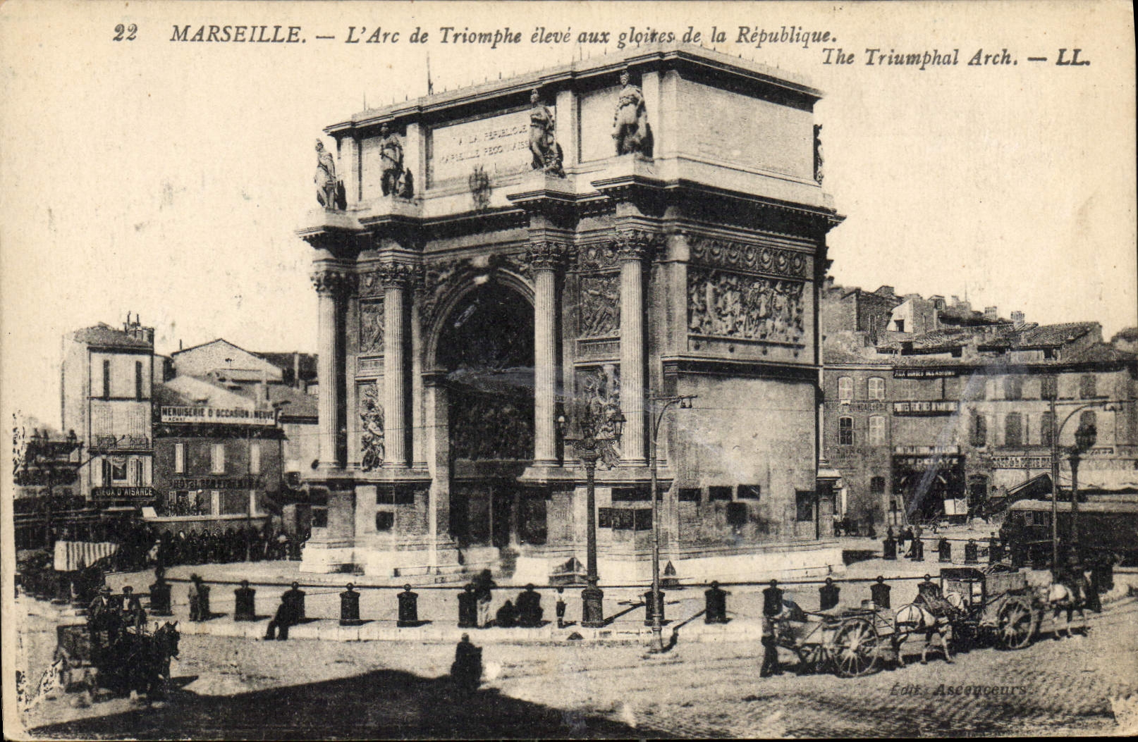 CPA Marseille L'Arc de Triomphe eleve aux Gloires de la Republique 