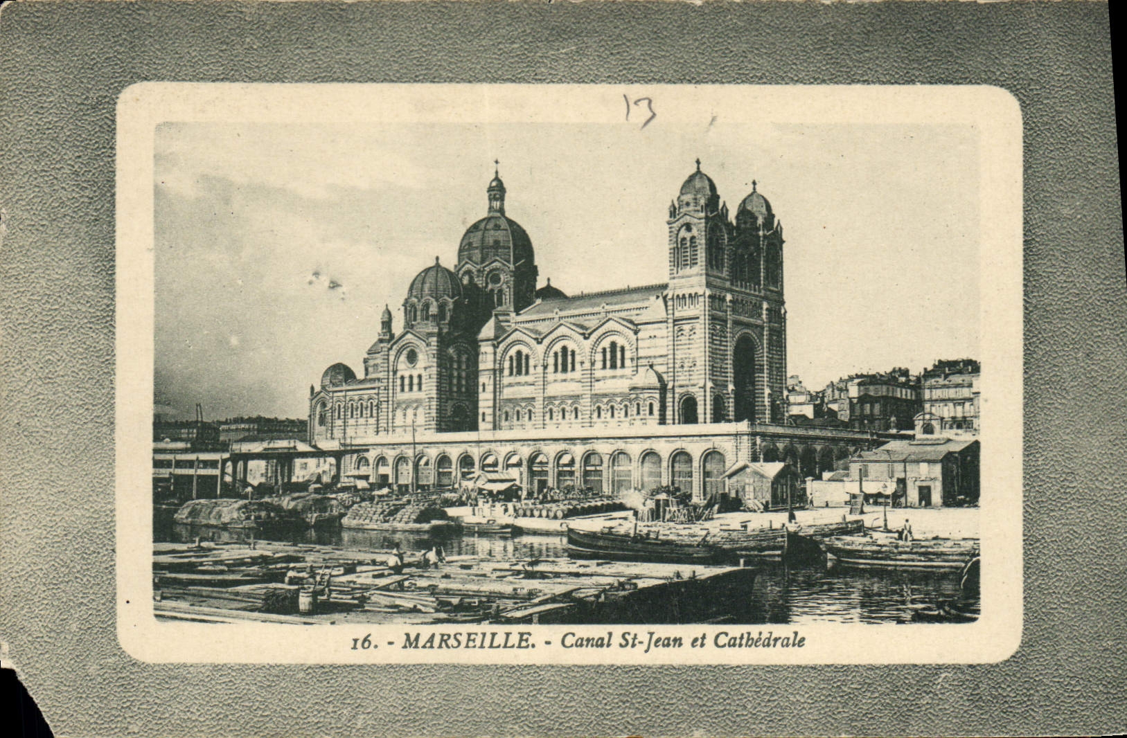CPA Marseille Canal St Jean et Cathedrale 