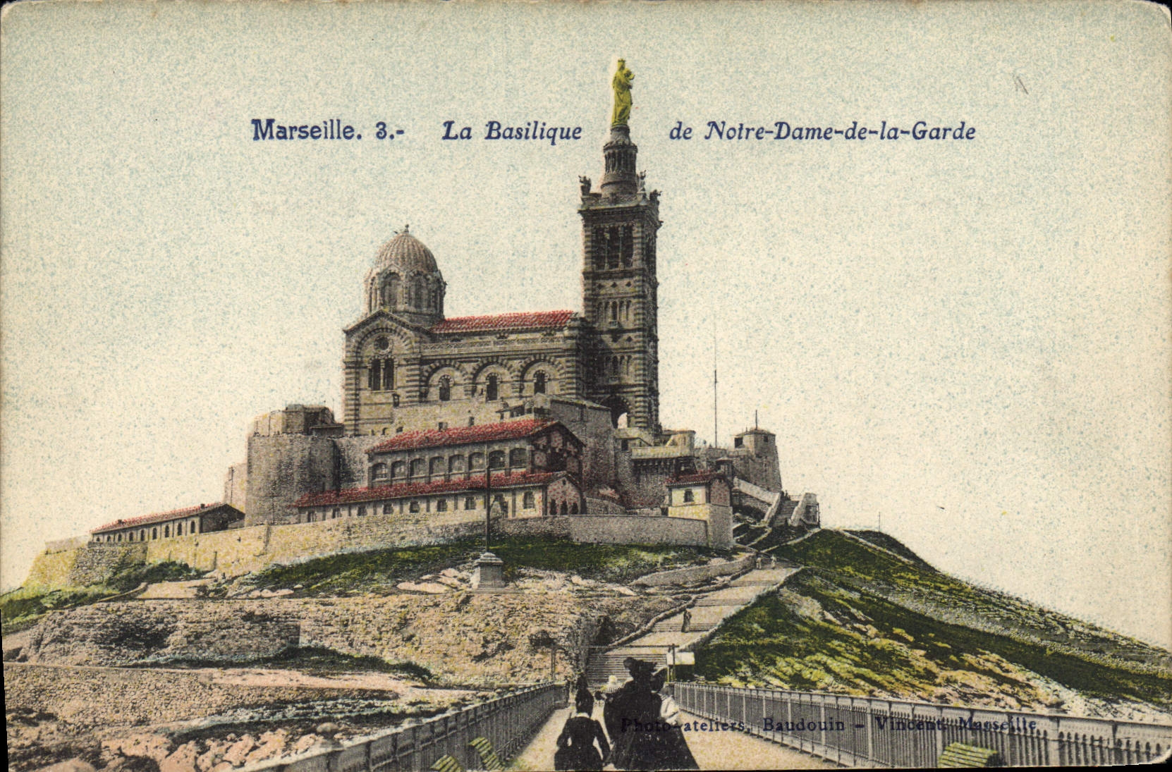 CPA Marseille La Basilique de Notre Dame de la Garde 