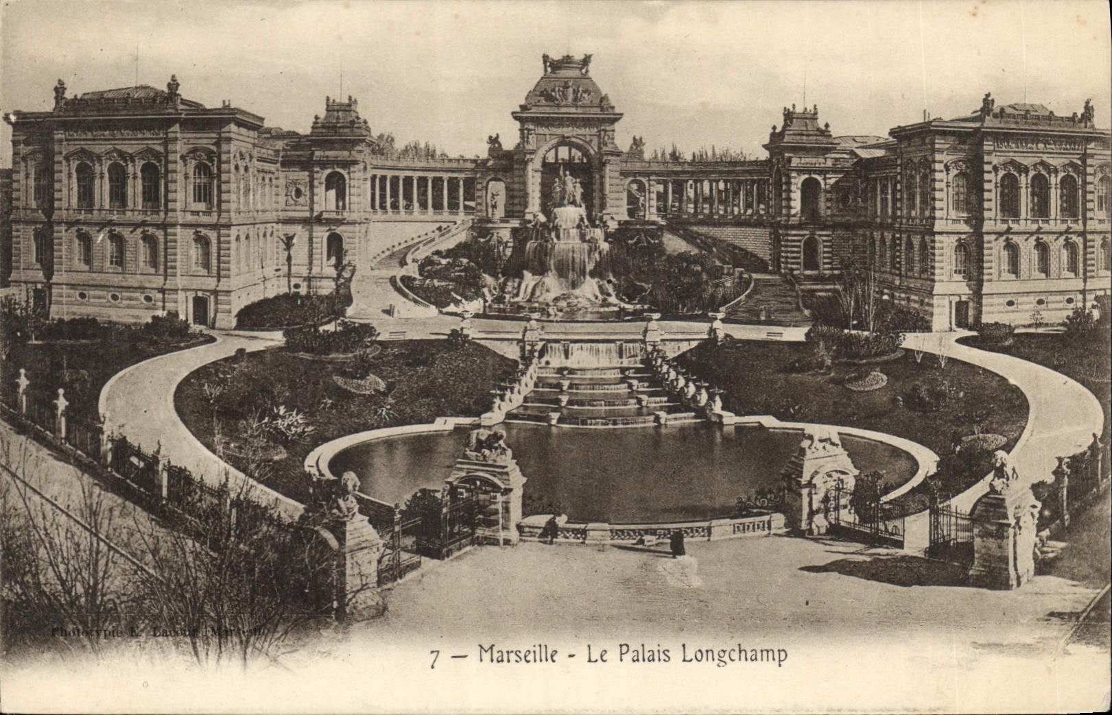 CPA Marseille Le Palais Longchamp 