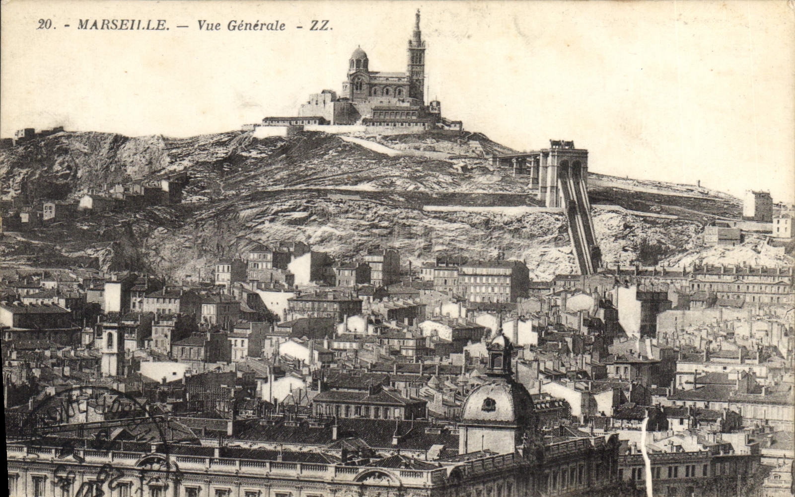 CPA Marseille Vue generale 