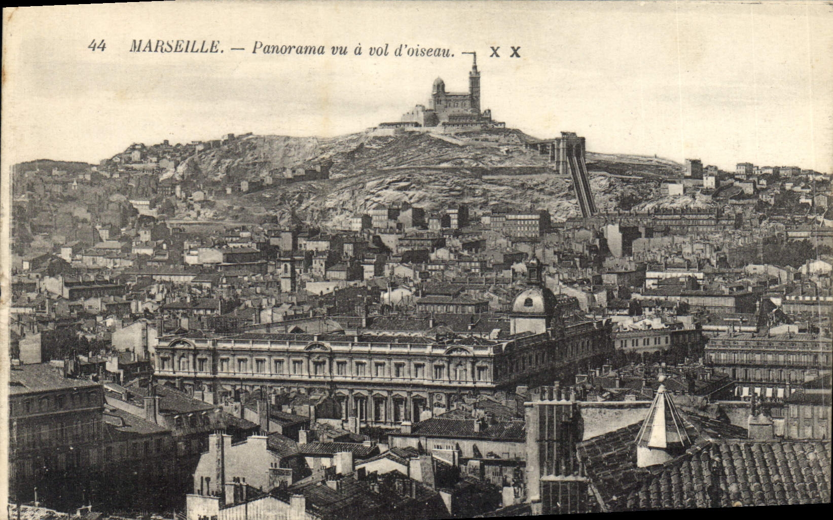 CPA Marseille Panorama vu a vol d'Oiseau 