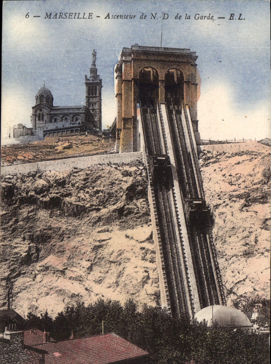 CPA Marseille Ascenseurs de Notre Dame de la Garde 