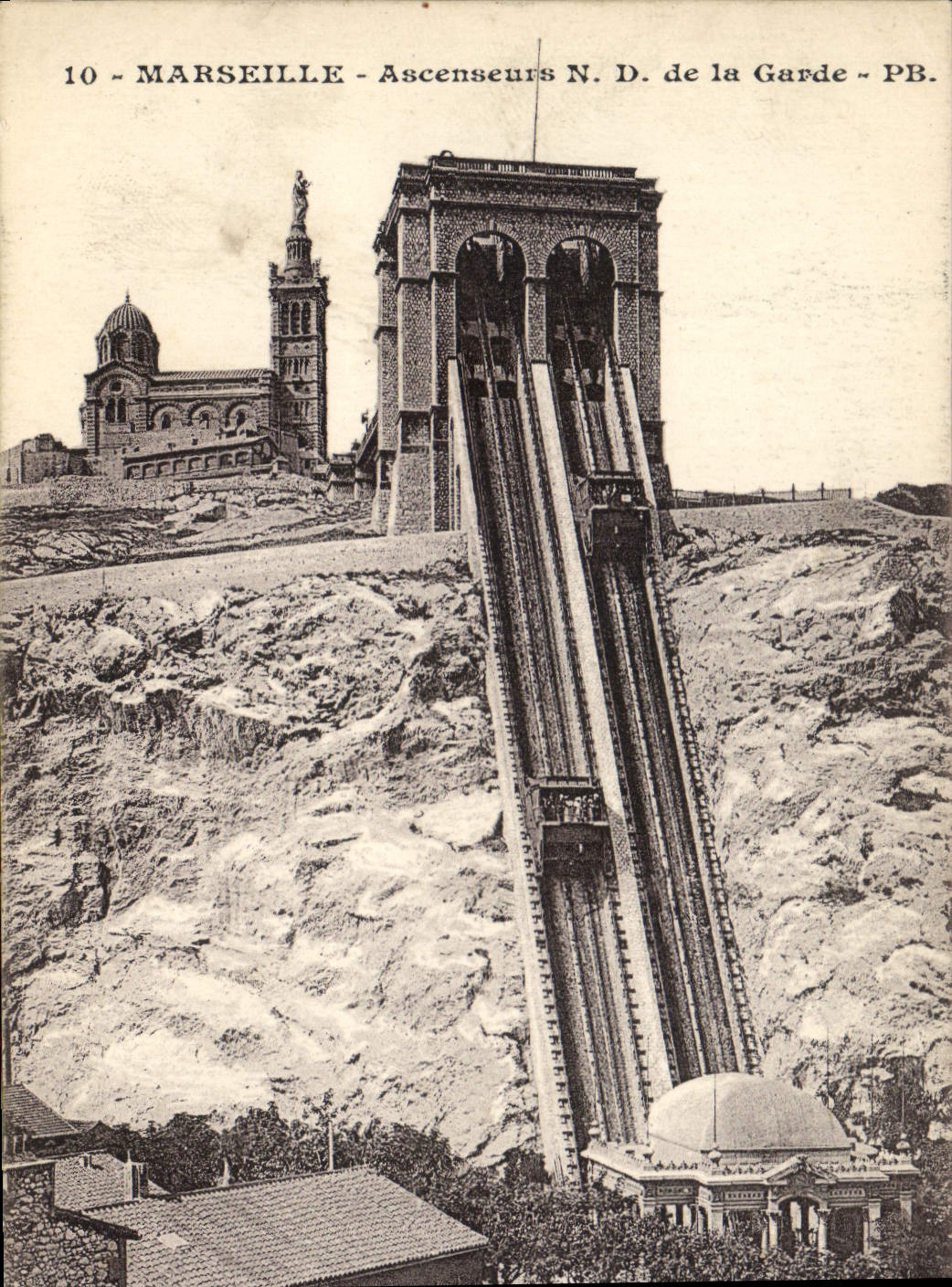 CPA Marseille Ascenseurs Notre Dame de la Garde 