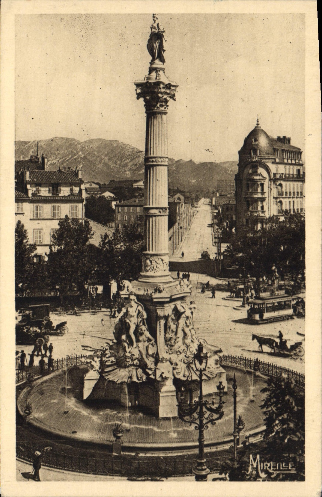 CPA Marseille Place Castellane et Fontaine Cantini 