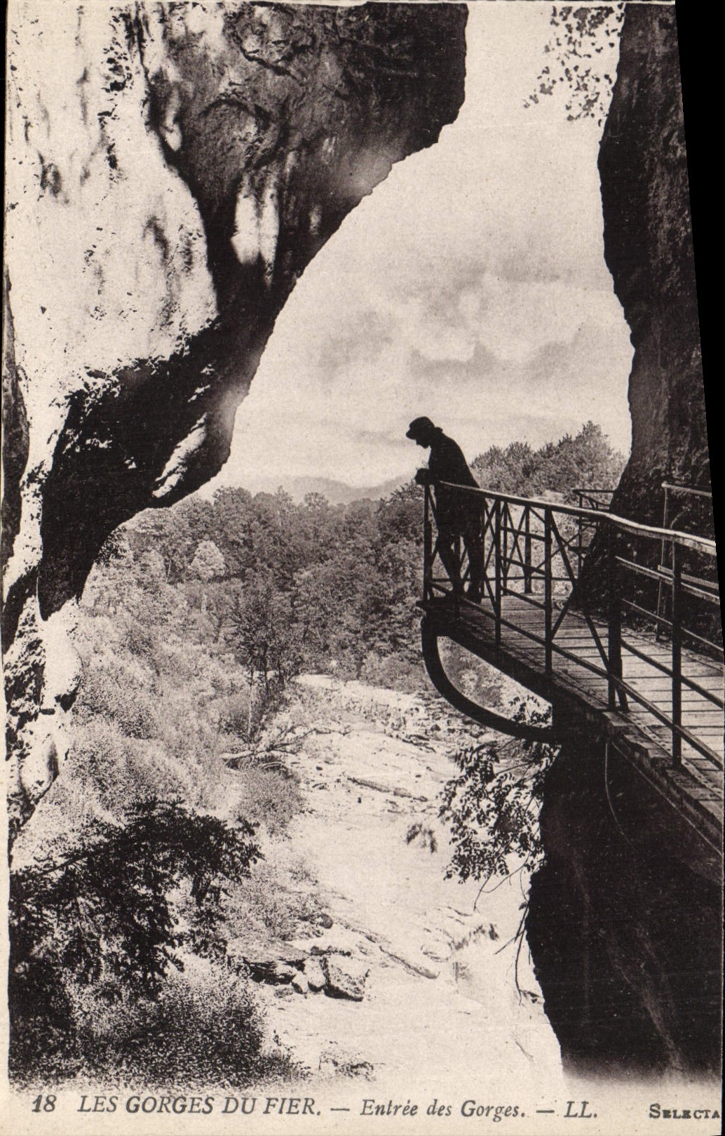 CPA Les Gorges du Fier Entree des Gorges 
