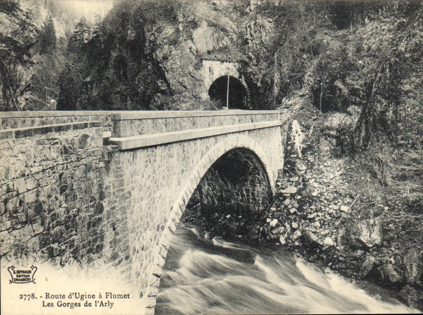 CPA Route d'Ugine a Flumet Les Gorges de l'Arly