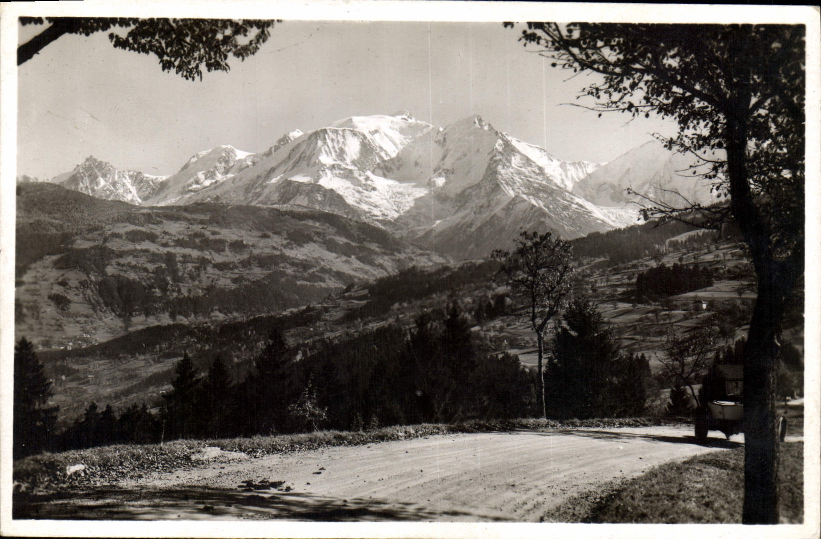 CPA Route de Sallaches Megeve Panorama sur le Mont Blanc