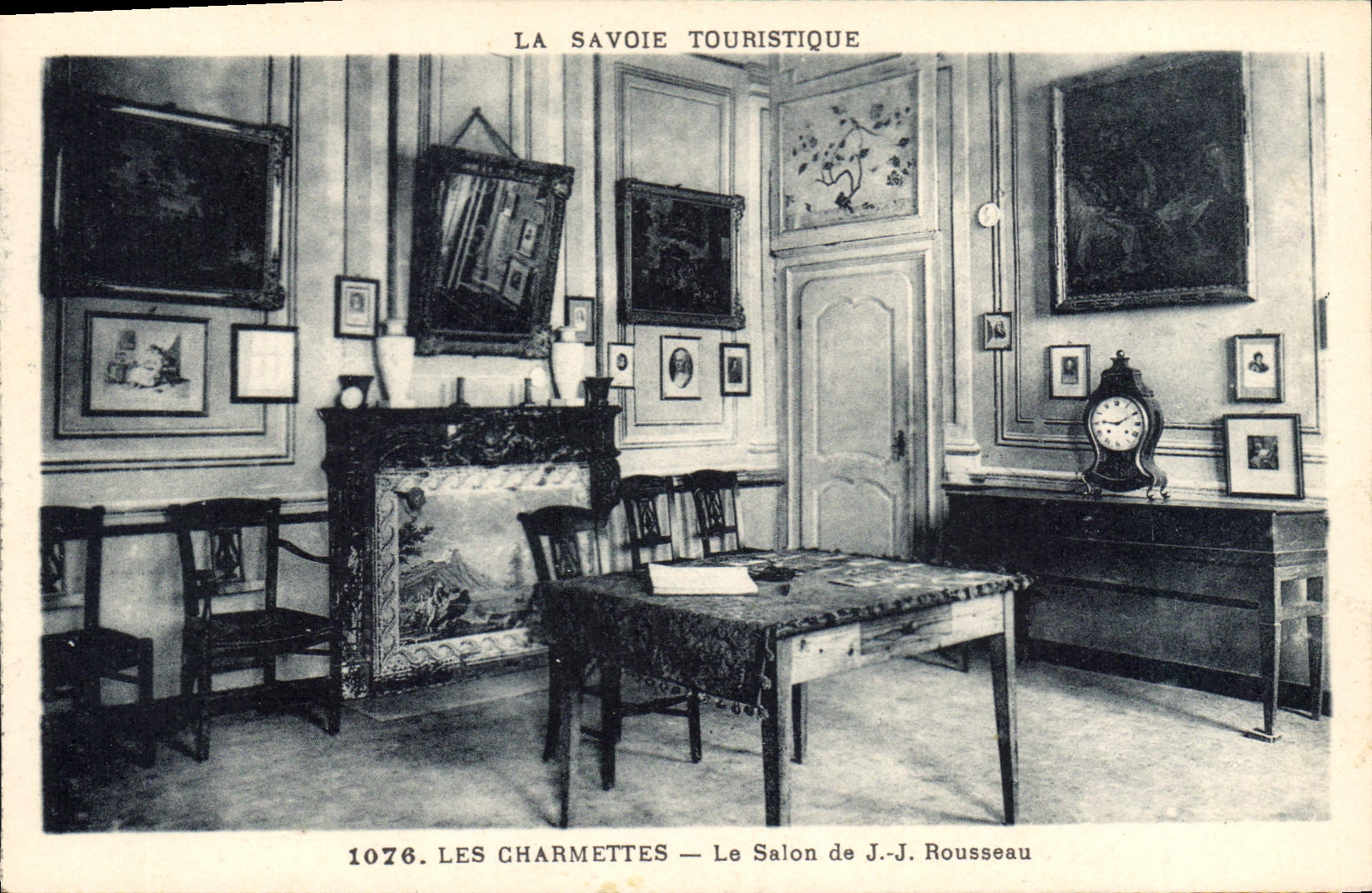 CPA Les Charmettes Le Salon de J J Rousseau
