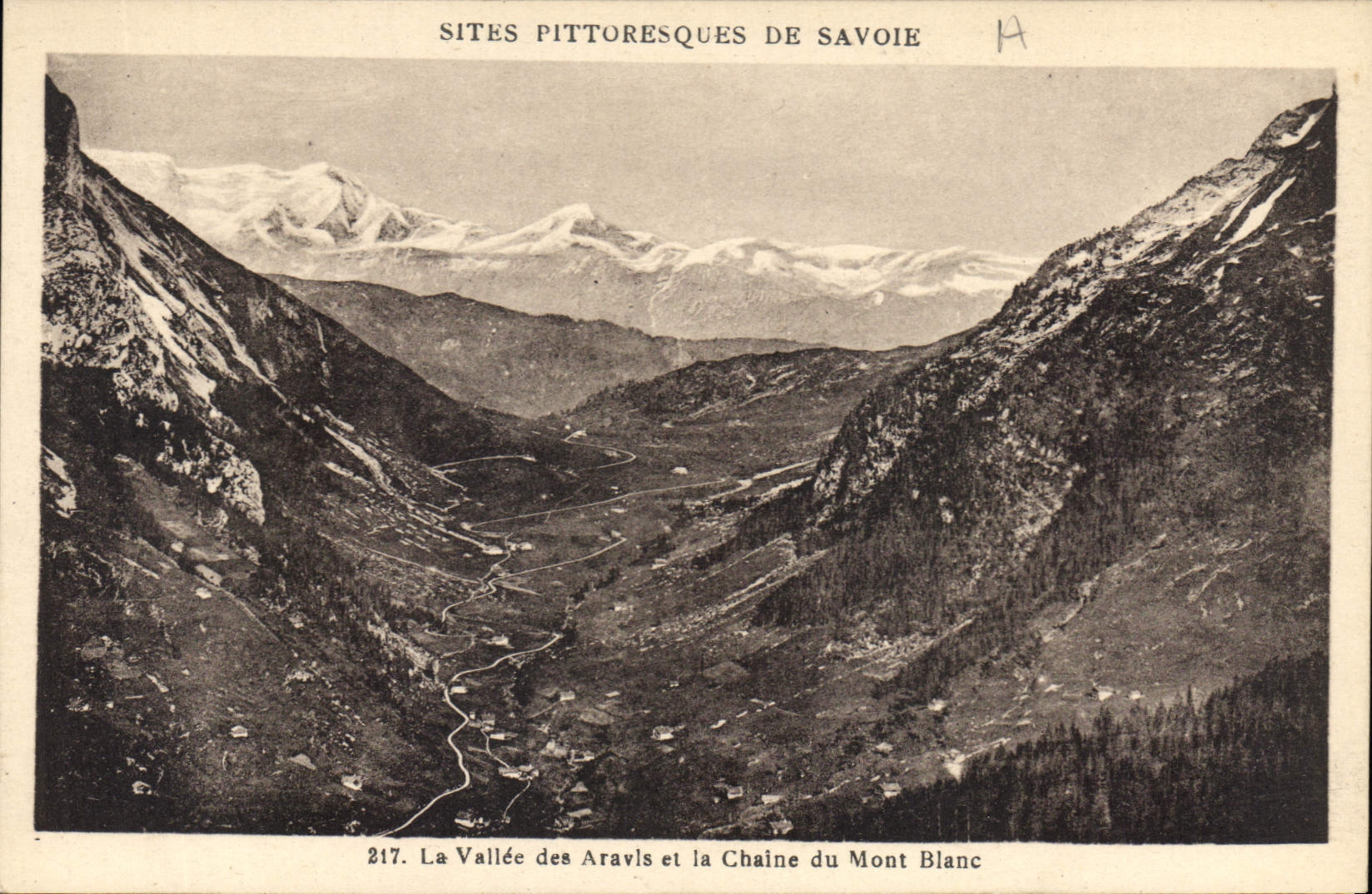 CPA Sites Pittoresques de Savoie La Vallee des Aravis et la Chaine du Mont Blanc