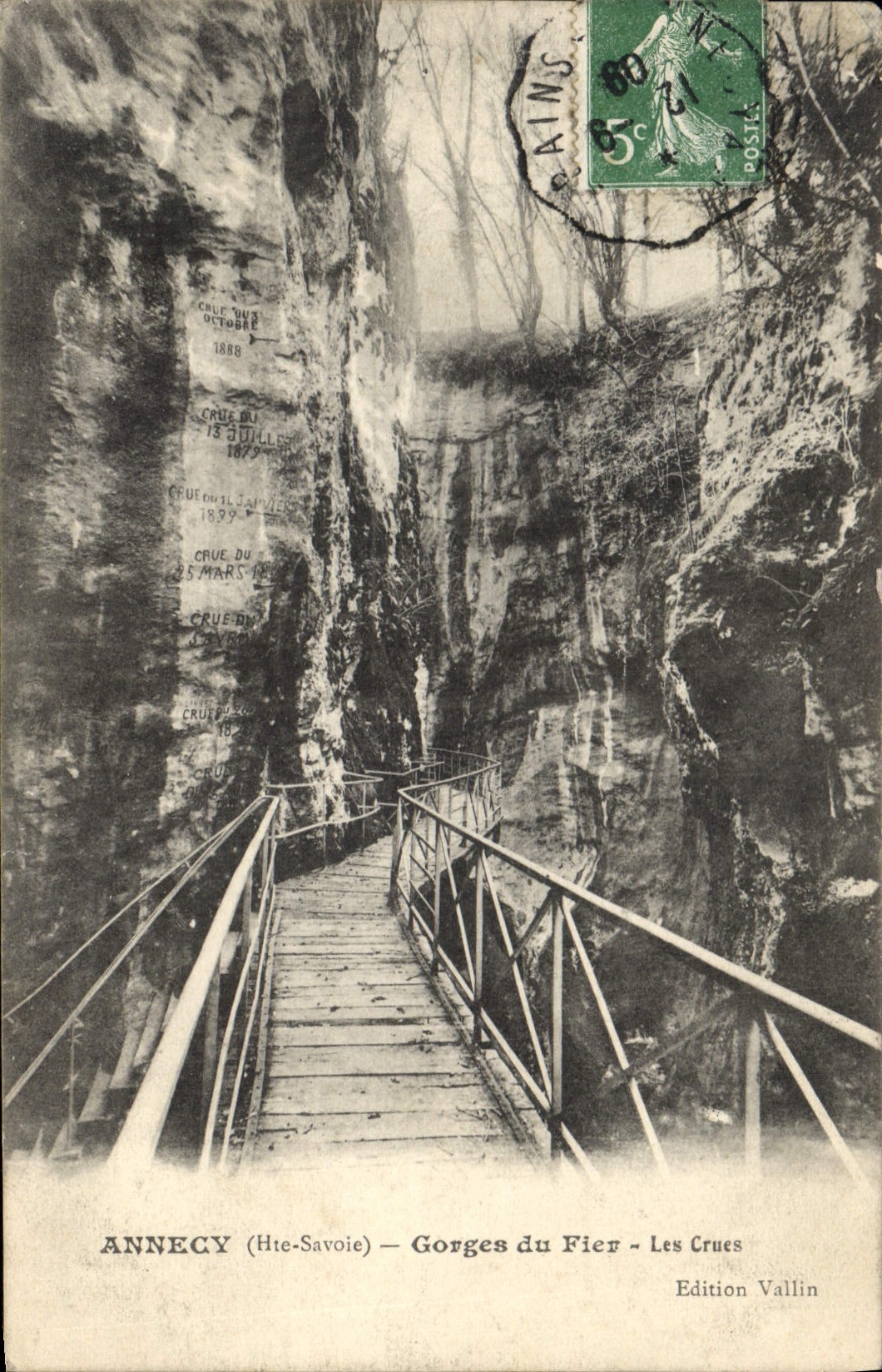 CPA Annecy Haute Savoie Gorges du Fier Les Crues
