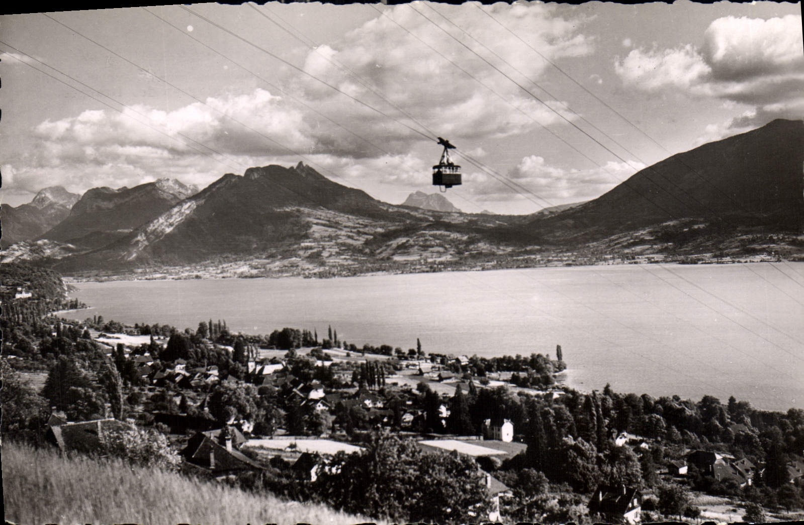CPA Annecy Veyrier Vue generale et Teleferique 