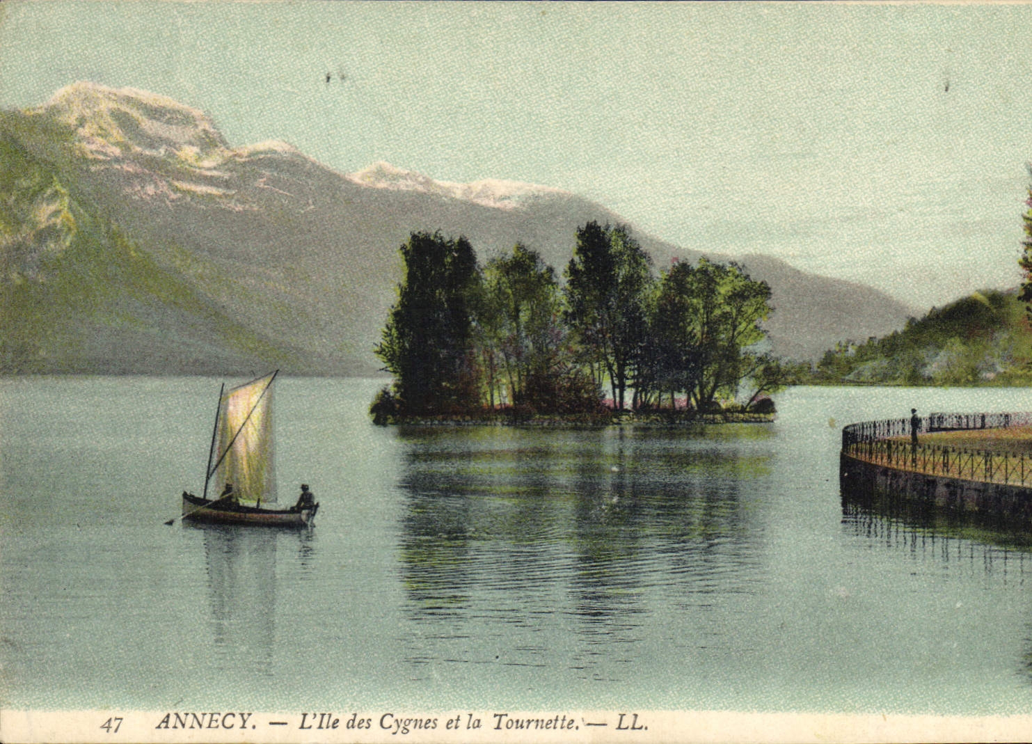 CPA Annecy L'Ile des Cygnes et la Tournette