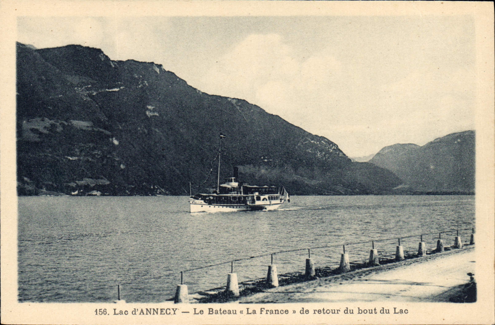 CPA Lac d'Annecy Le Bateau La France de retour du Bout du Lac 