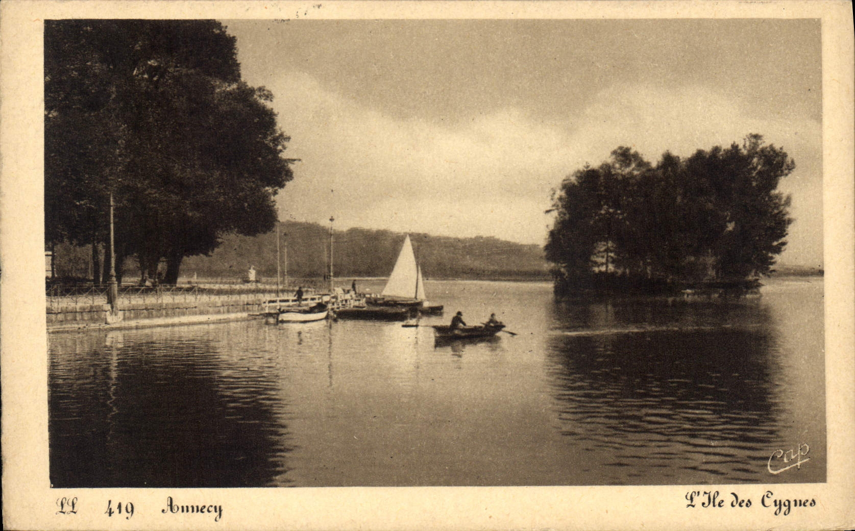 CPA Annecy L'Ile des Cygnes 