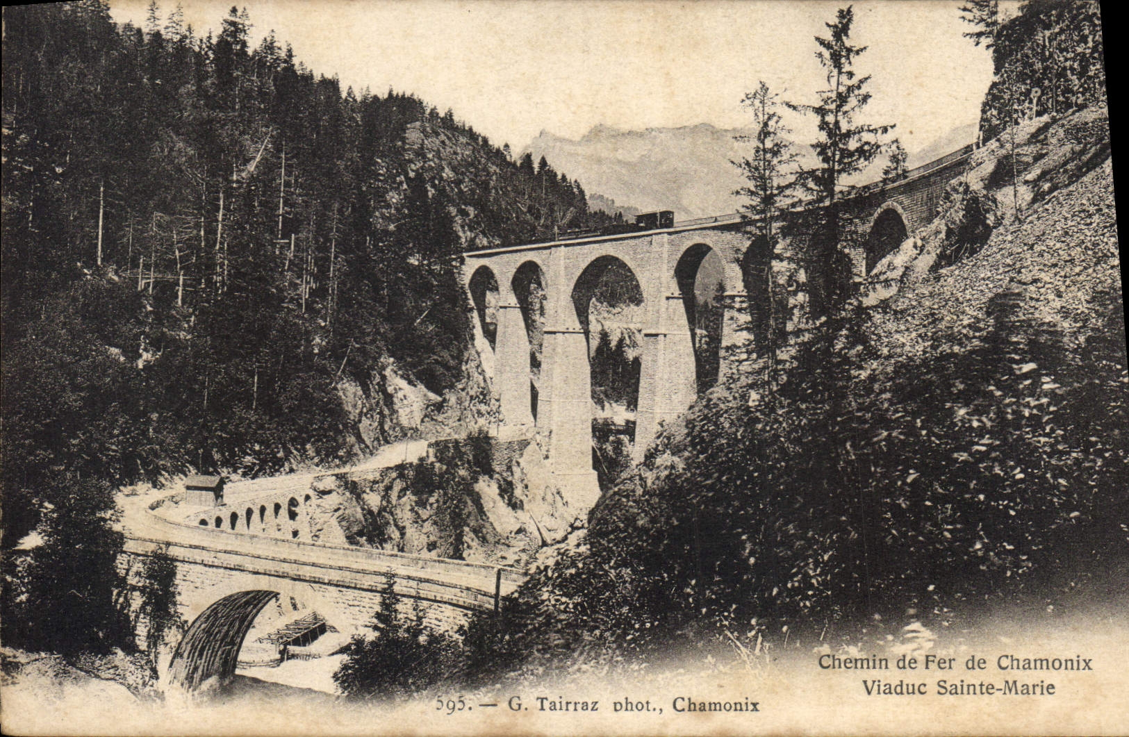 CPA G. Tairraz Chamonix Chemin de fer de Chamonix Viaduc Sainte Marie 