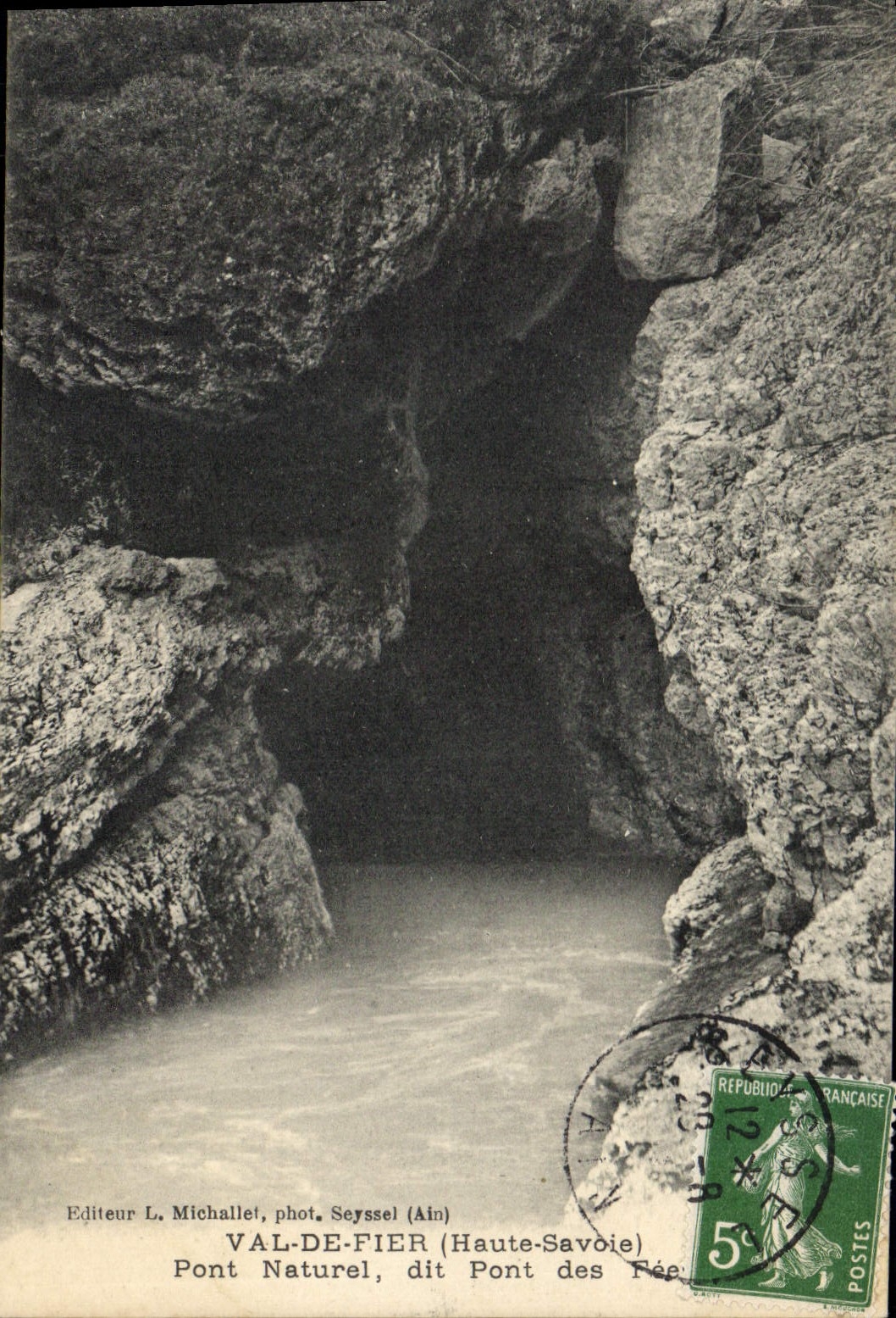 CPA Val de Fier Haute Savoie Pont Naturel dit Pont des Fee 