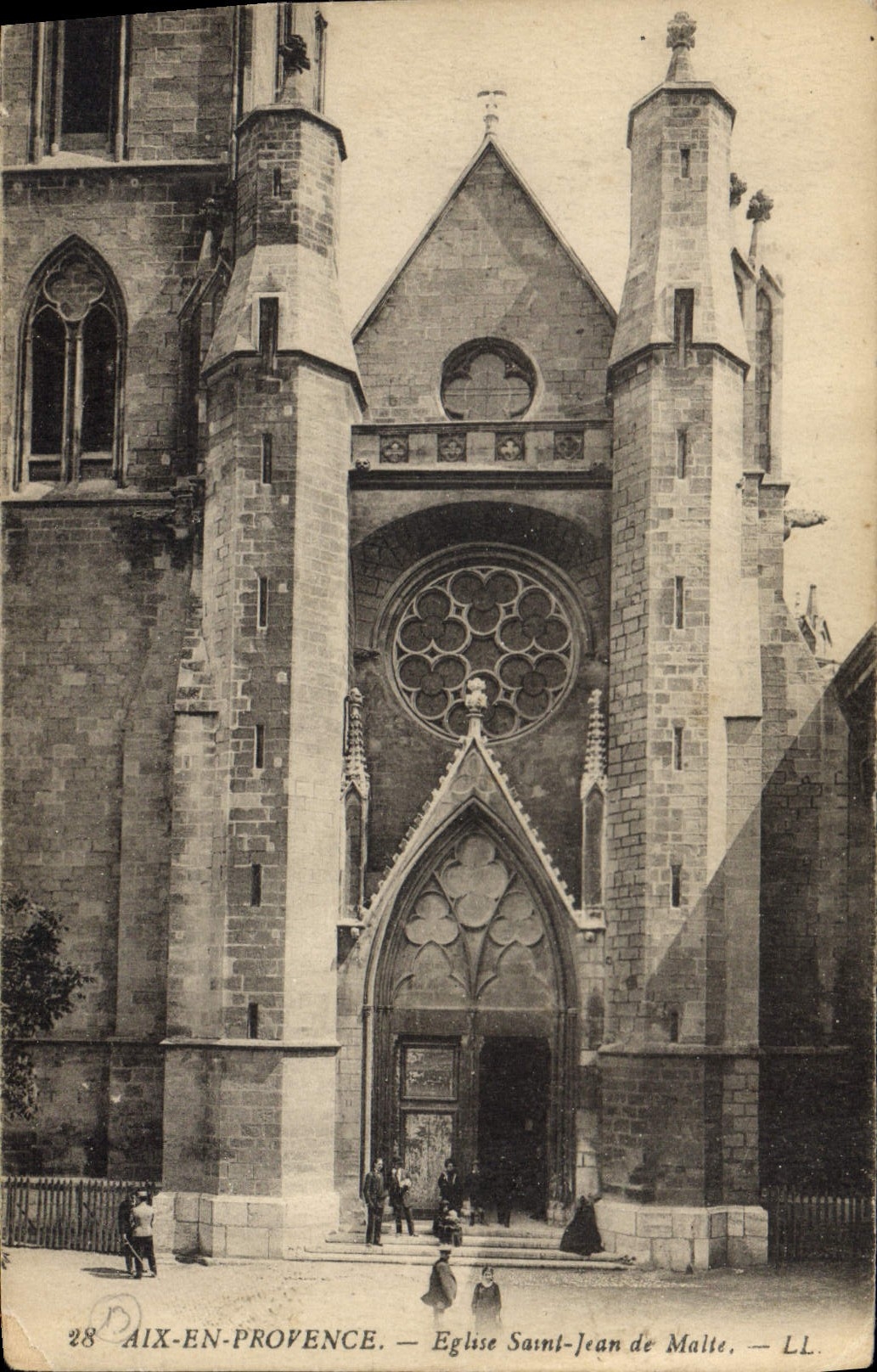 CPA Aix en Provence Eglise Saint Jean de Maite 