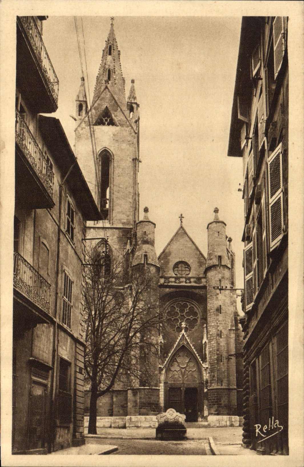 CPA Aix en Provence L'Eglise Saint Jean de Malte 