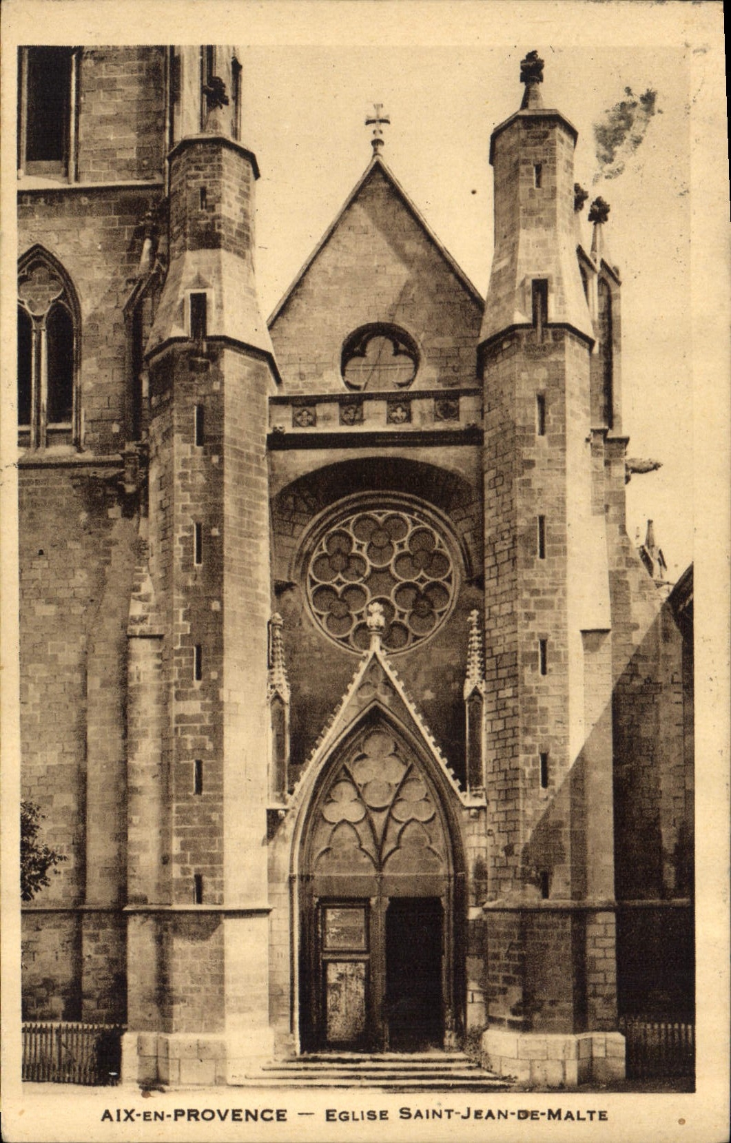 CPA Aix en Provence Eglise Saint Jean de Malte 