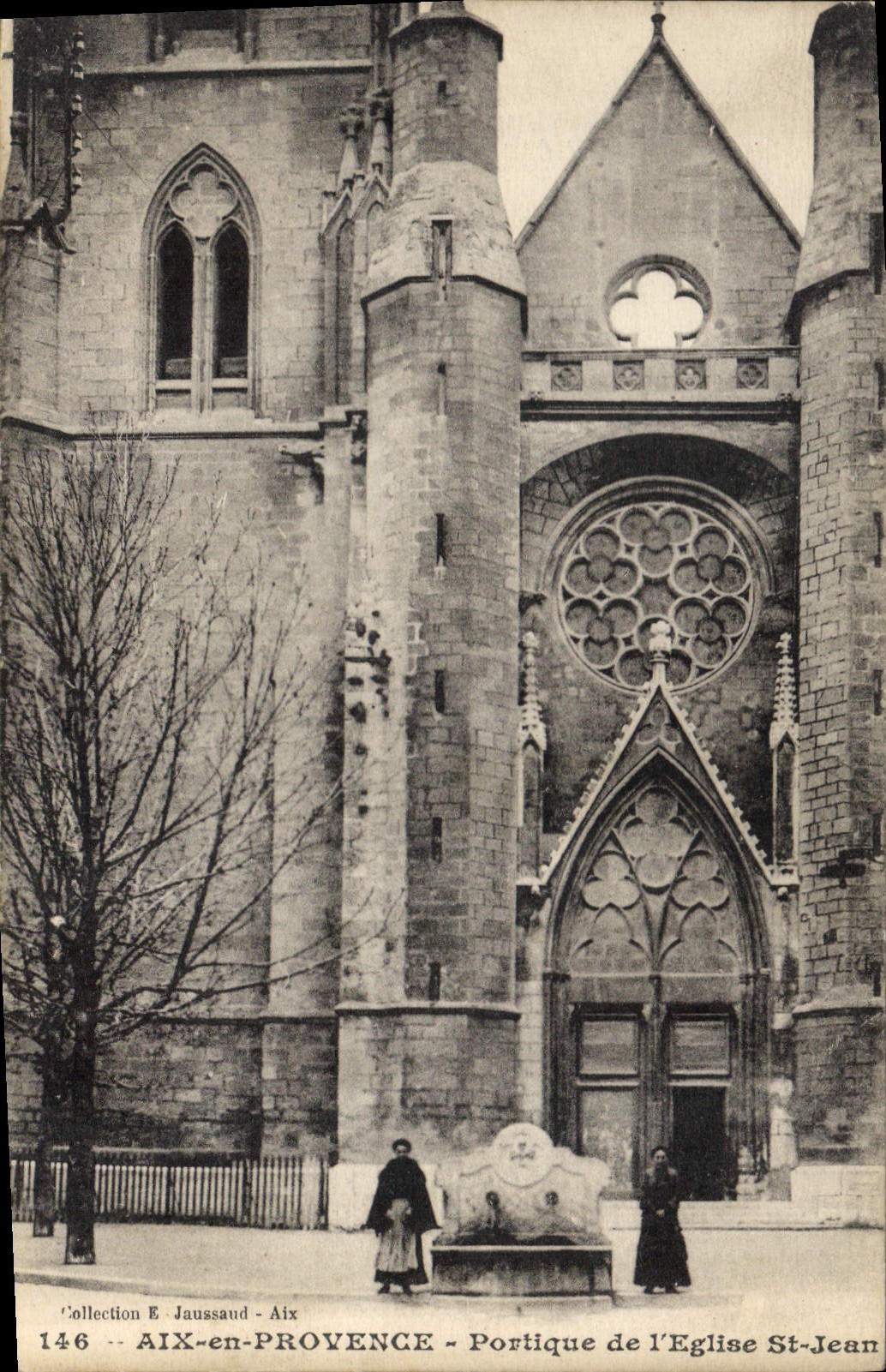 CPA Aix en Provence Portique de l'Eglise Saint Jean 
