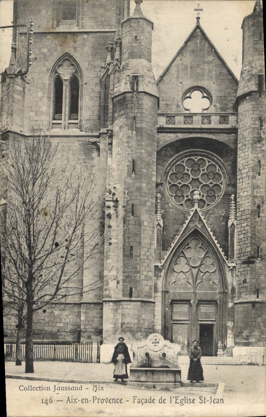 CPA Aix en Provence Facade de l'Eglise St Jean 