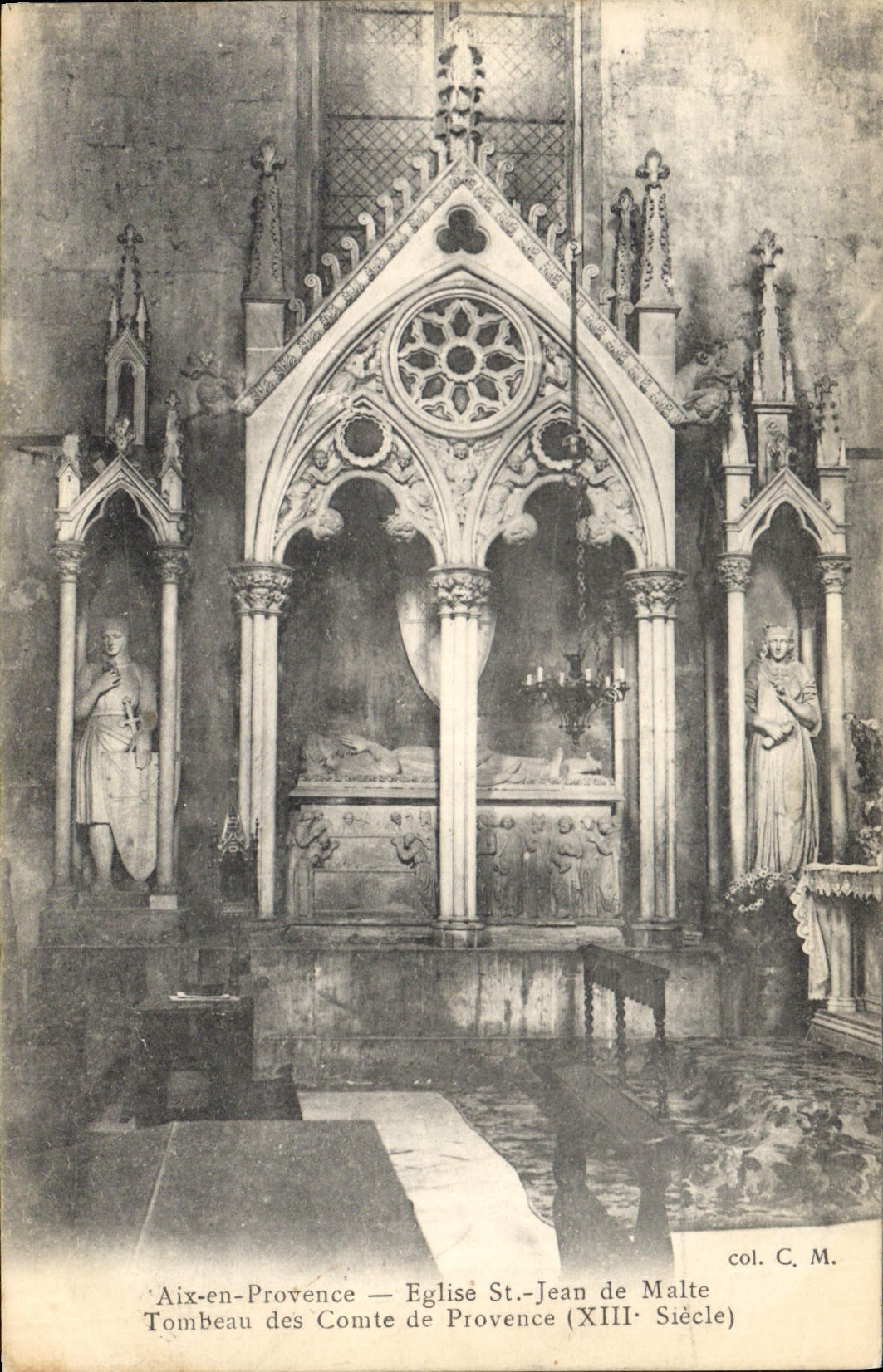 CPA Aix en Provence Eglise St Jean de Malte Tombeau des Comtes de Provence 