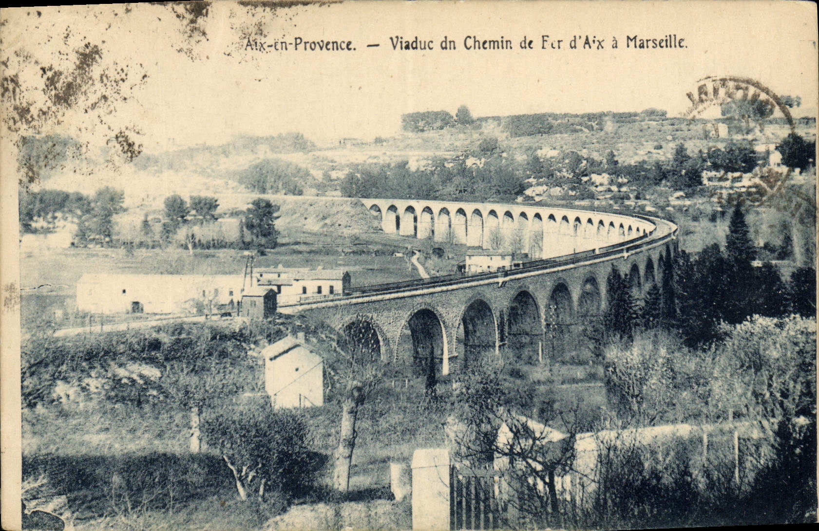 CPA Aix en Provence Viaduc du Chemin de Fer d'Aix a Marseille